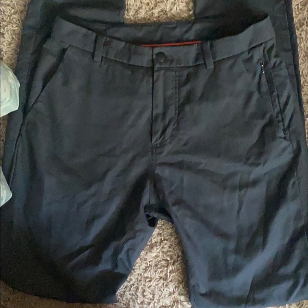 Commission pants